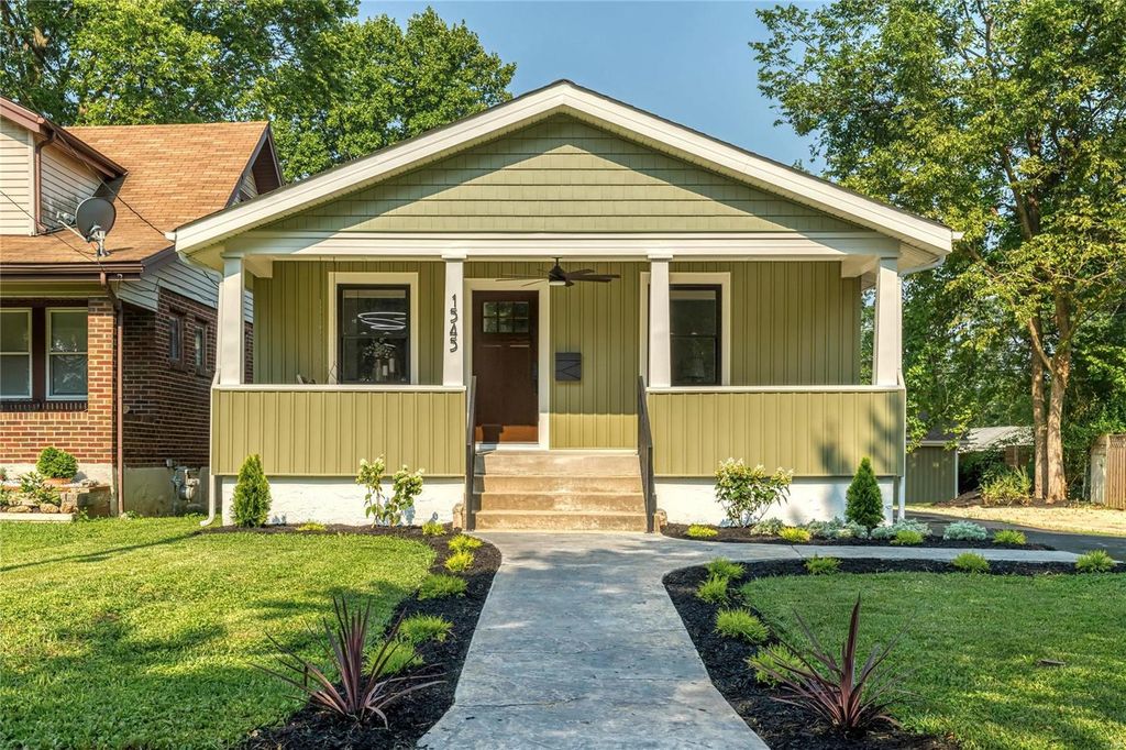 1545 78th St, Saint Louis, MO 63130