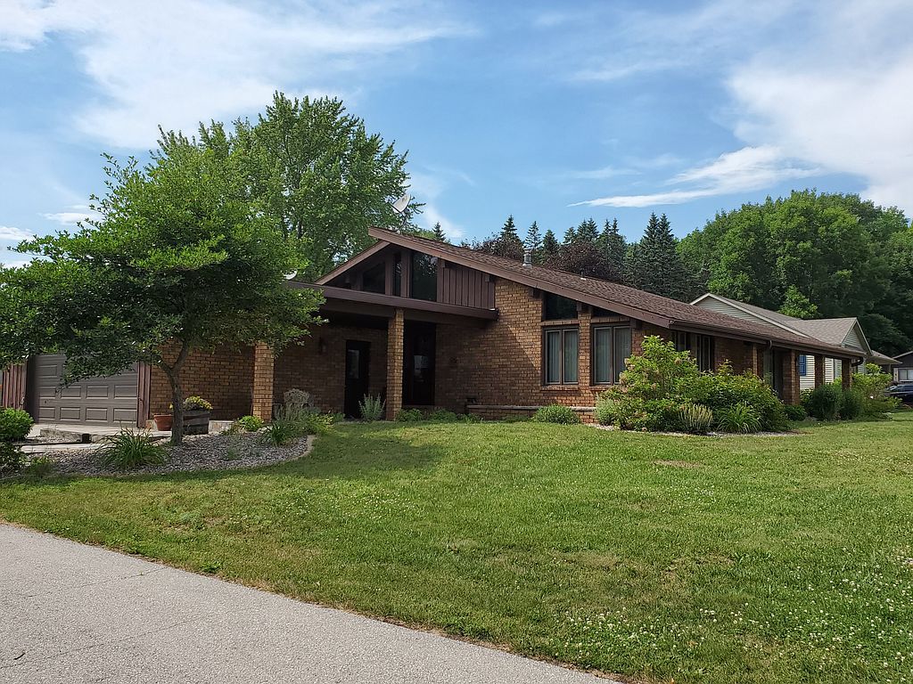 138 Sunrise Ct, Oconto Falls, WI 54154 Trulia