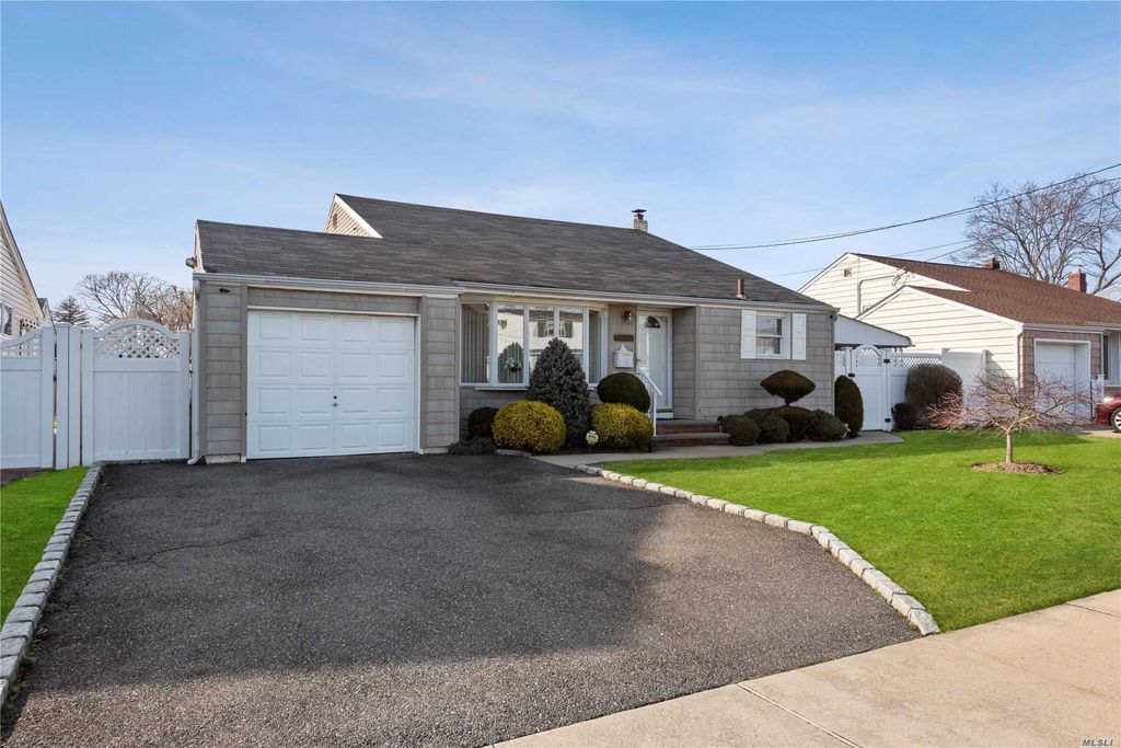 364 Ocean Avenue, Massapequa Park, NY 11762 Trulia