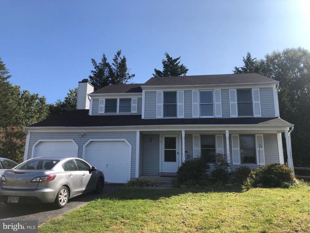 2 Cinnabar Ct, Gaithersburg, MD 20879