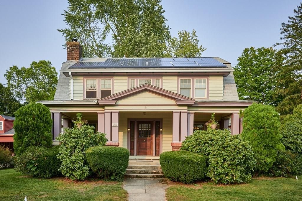 17 Sugarloaf St, South Deerfield, MA 01373 Trulia