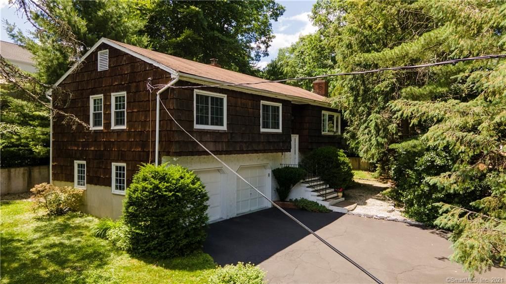 514 Long Ridge Rd, Stamford, CT 06902