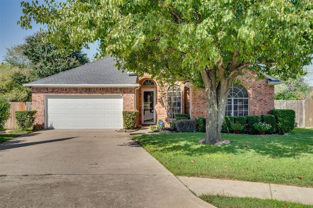 4906 Brazoswood Cir, Arlington, TX 76017