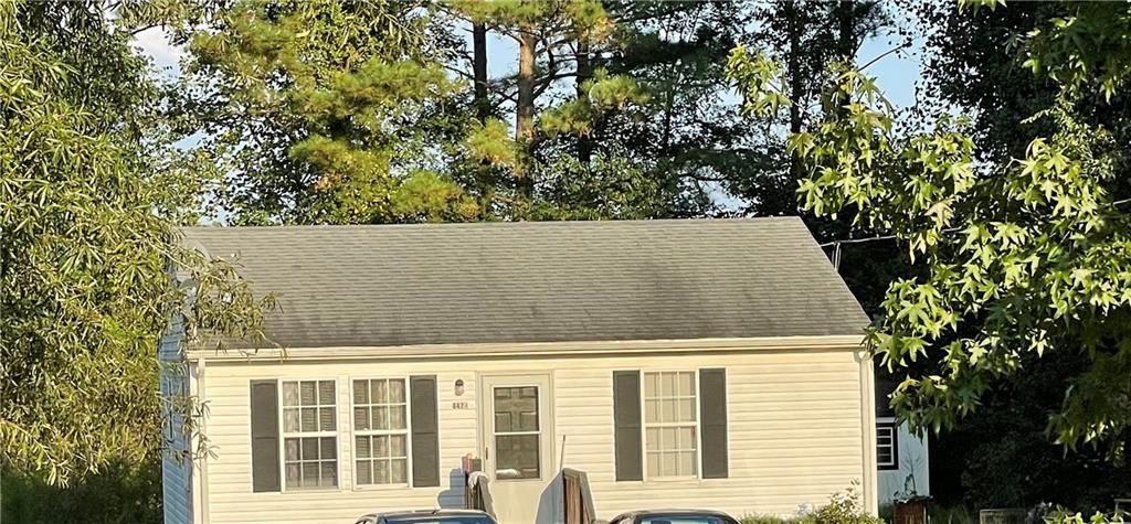 4479 Slagles Lake Rd, Emporia, VA 23847
