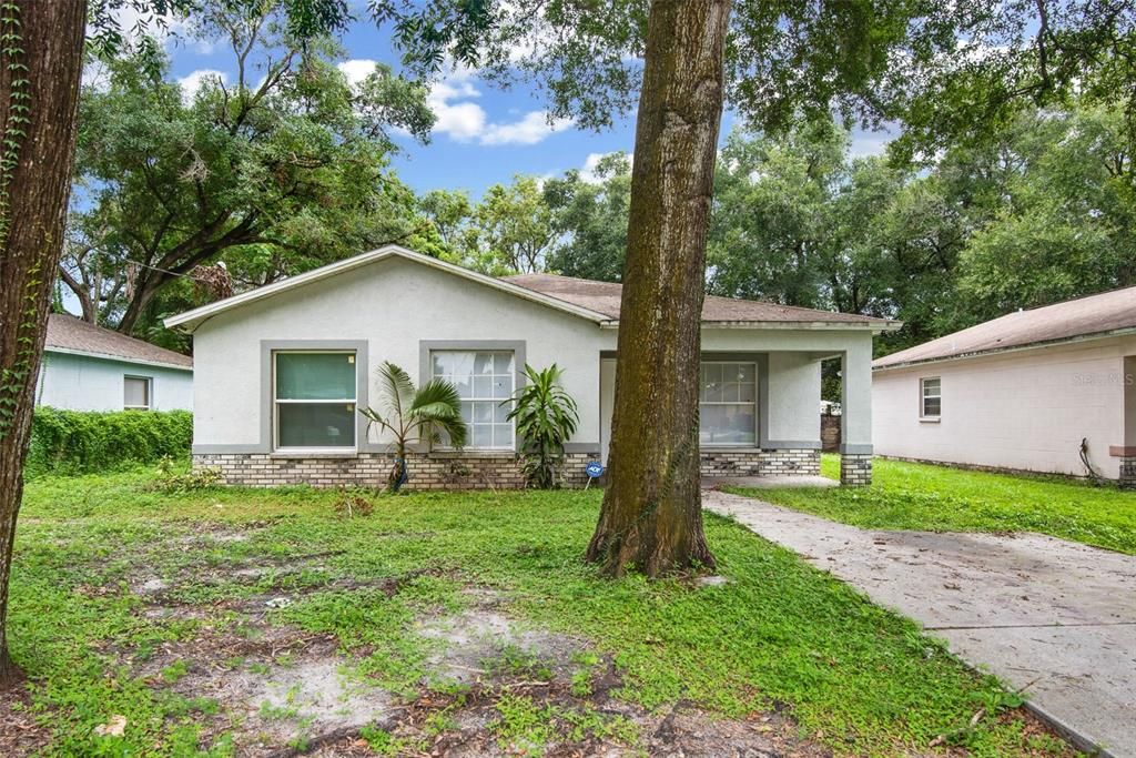 3116 E Osborne Ave, Tampa, FL 33610
