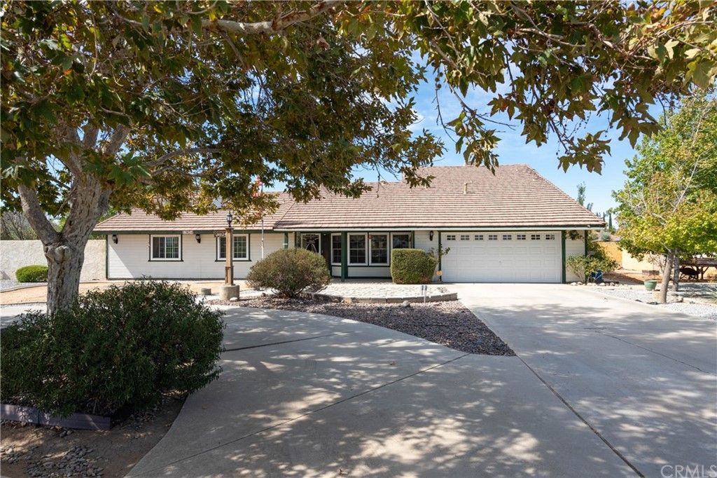 13824 Cree Rd, Apple Valley, CA 92307
