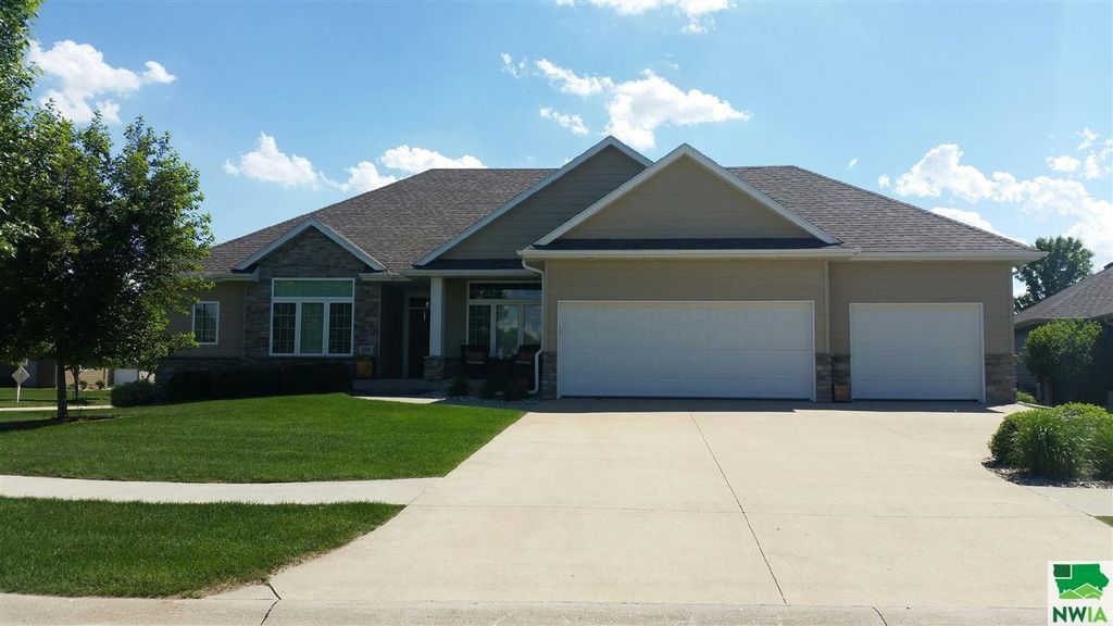 532 Sandstone Cir, Dakota Dunes, SD 57049 Trulia