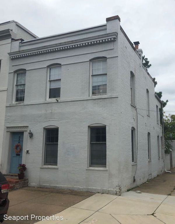 338 N Columbus St #1, Alexandria, VA 22314