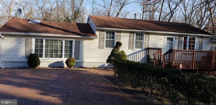 128 Auburn Ave, Browns Mills, NJ 08015