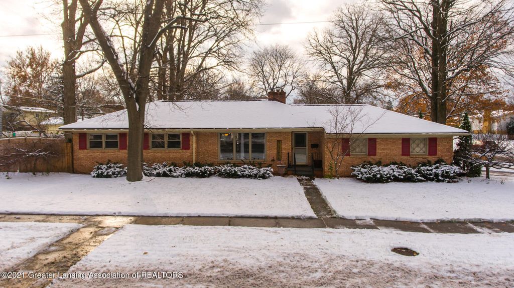 2603 W Mount Hope Ave, Lansing, MI 48911