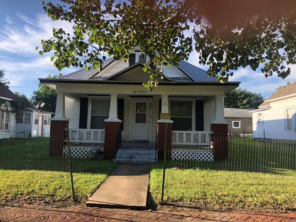 204 W 3rd St, Coffeyville, KS 67337 Trulia