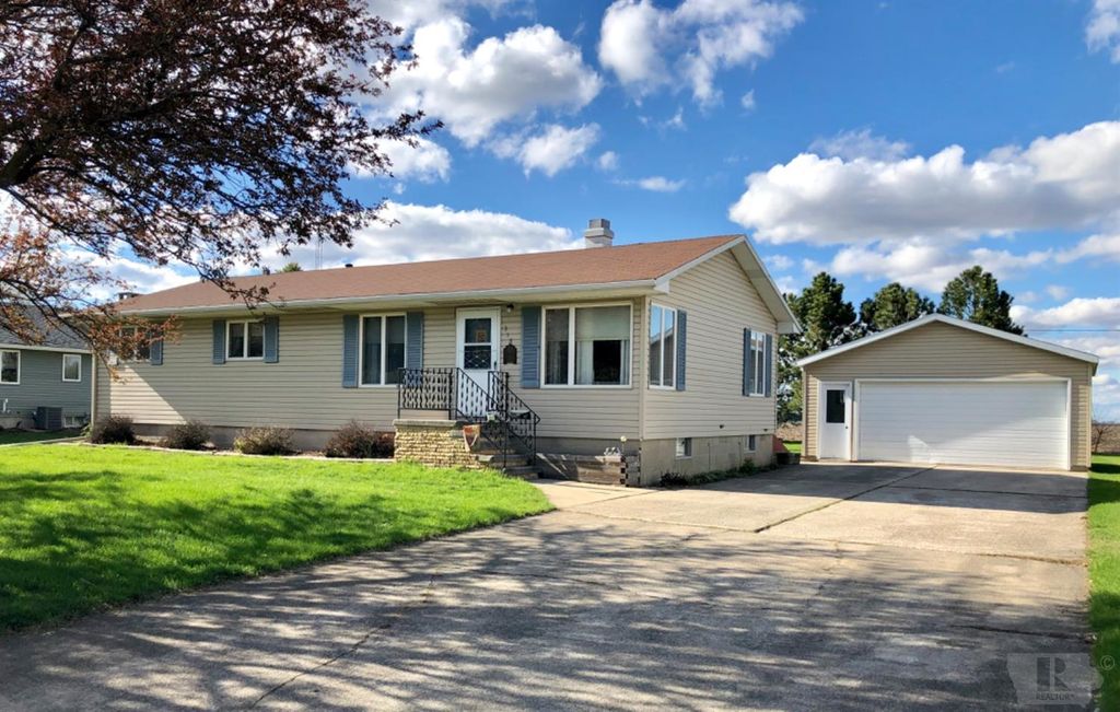 318 E 6th St, Kanawha, IA 50447 Trulia