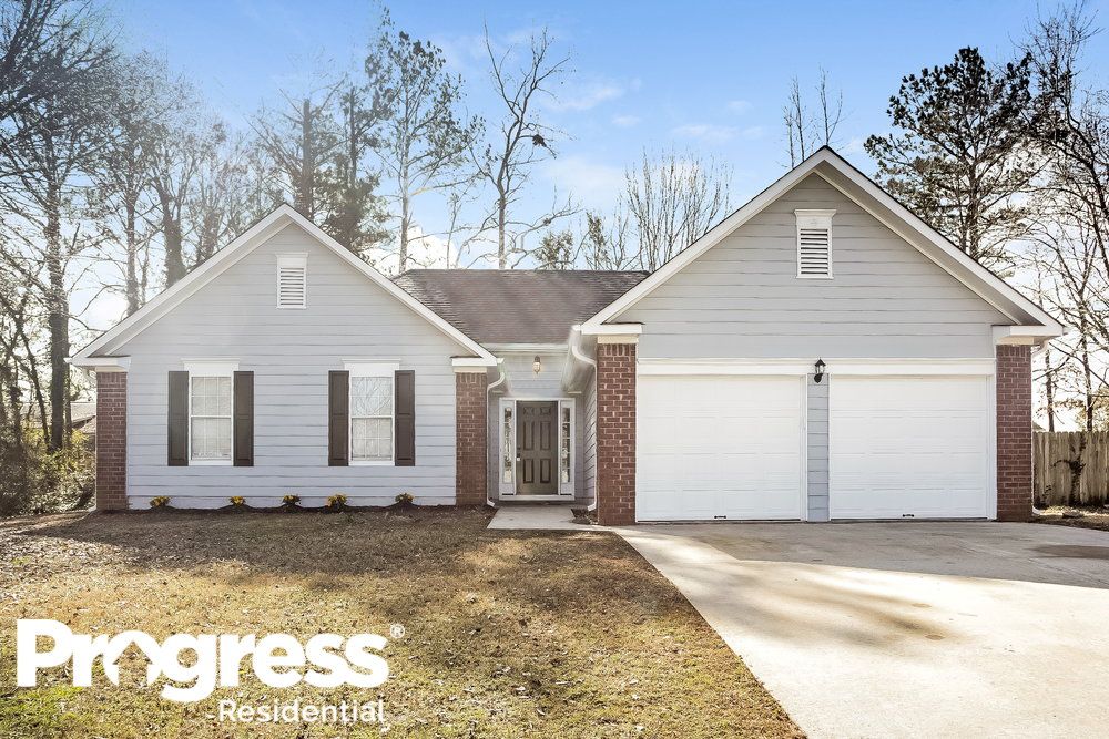 1607 Elizabeth Ln, Hampton, GA 30228