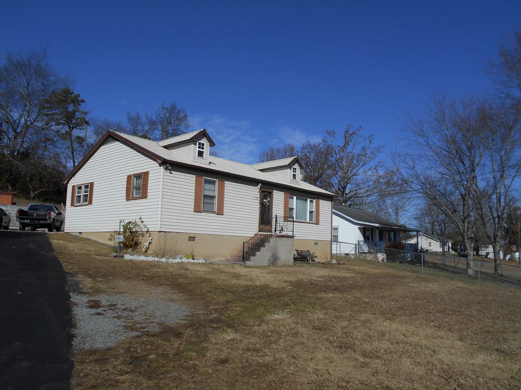 7115 Washington Pike, Corryton, TN 2 Bed, 1 Bath SingleFamily Home