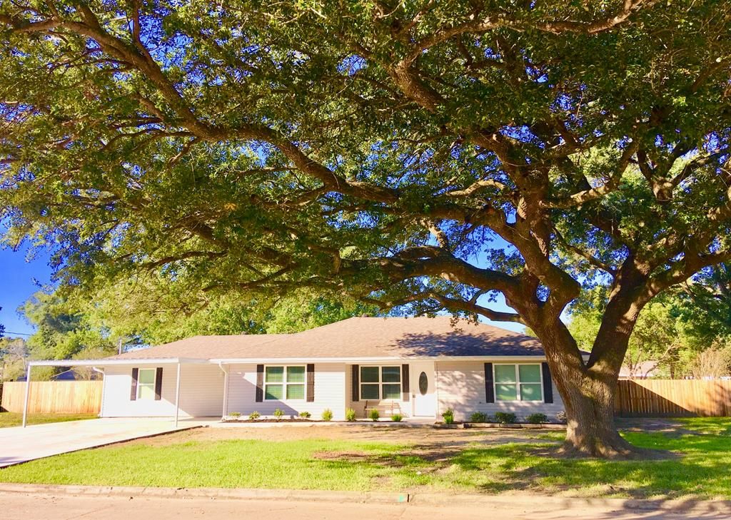 homes for sale in port neches tx