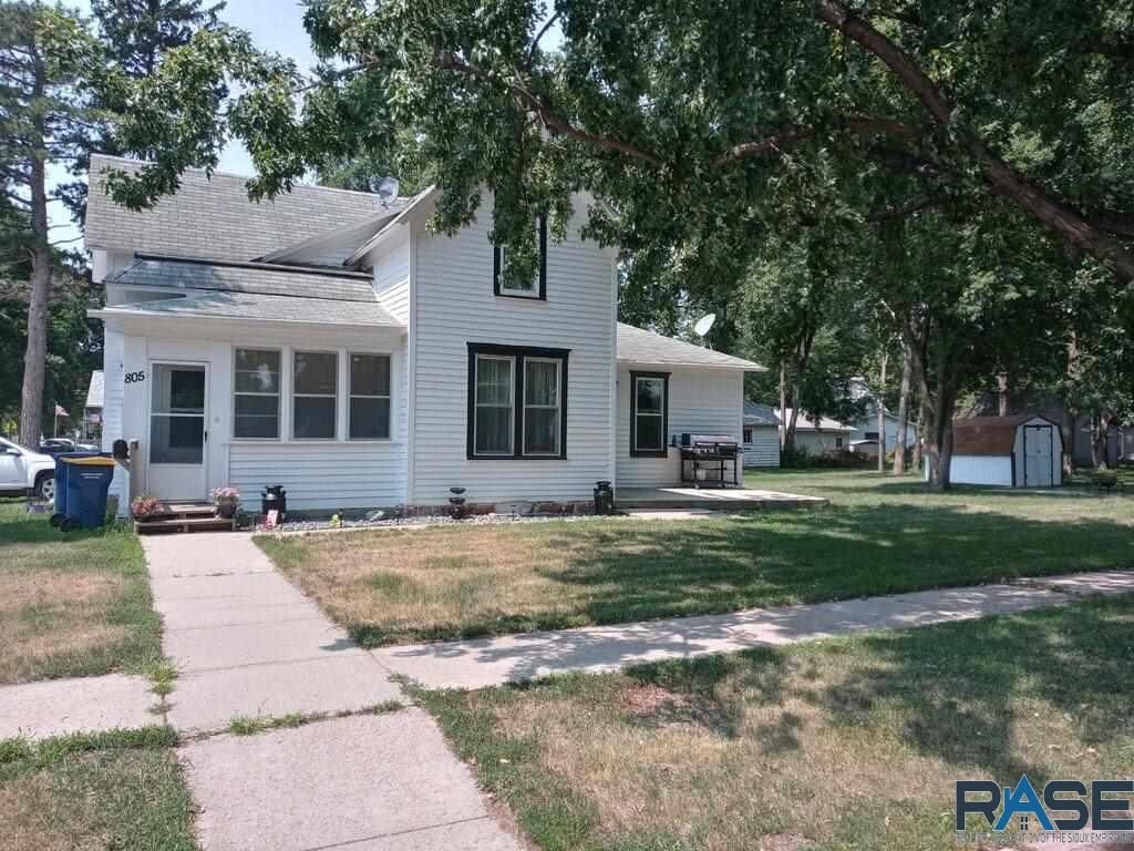 805 N Washington Ave, Dell Rapids, SD 57022 MLS 22104008 Trulia