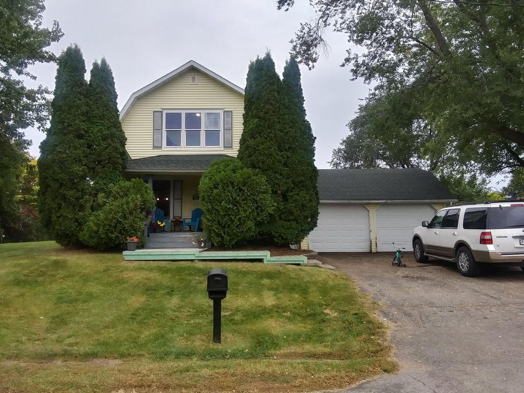 homes for sale on lake edward mn