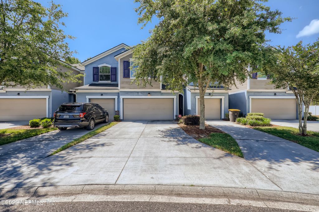 8673 VICTORIA FALLS DR, Jacksonville, FL 32244