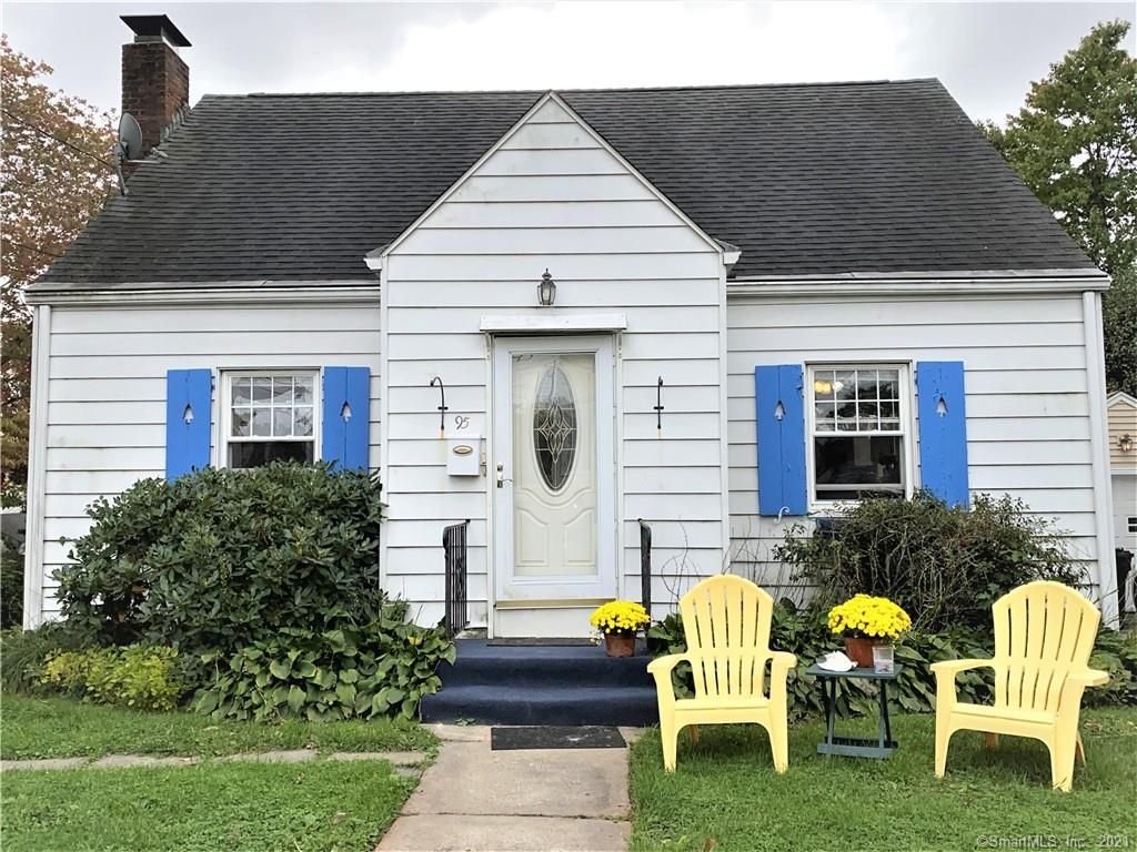 95 Richard St, West Hartford, CT 06119
