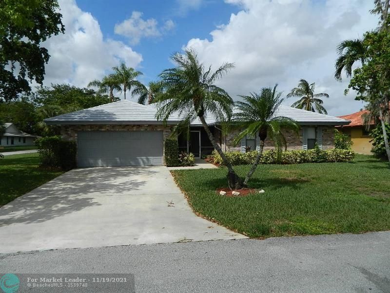 4002 NW 73rd Ave, Coral Springs, FL 33065