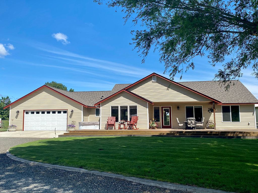 131 Blazing Sky Ln, Ellensburg, WA 98926 3 Bed, 3 Bath