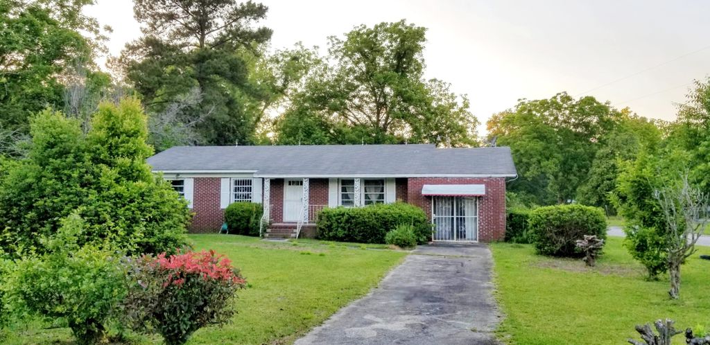 147 Callaway Dr, Saint George, SC 29477