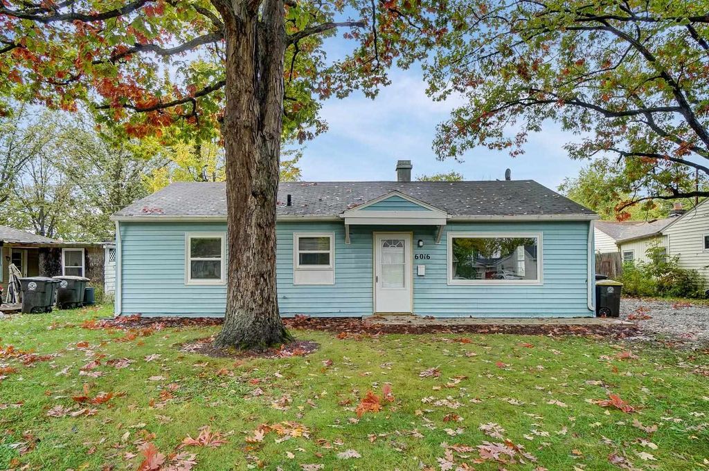 6016 Southcrest Rd, Fort Wayne, IN 46816