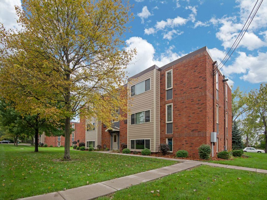 Pinehurst Apartments White Bear Lake, MN Trulia