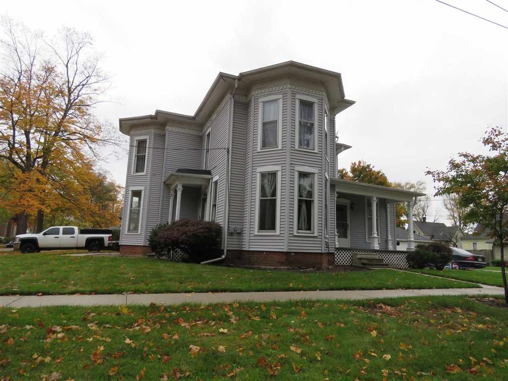527 E  Mitchell St, Kendallville, IN 46755