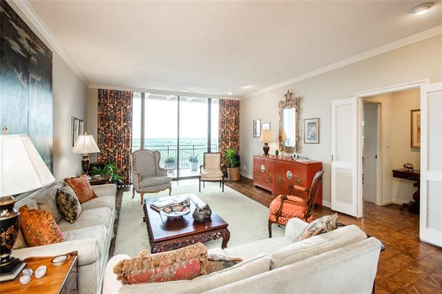 6335 W Northwest Hwy #1211, Dallas, TX 75225