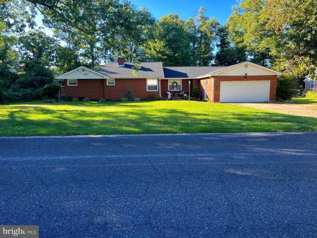 13 Lake Ave, Williamstown, NJ 08094 Trulia