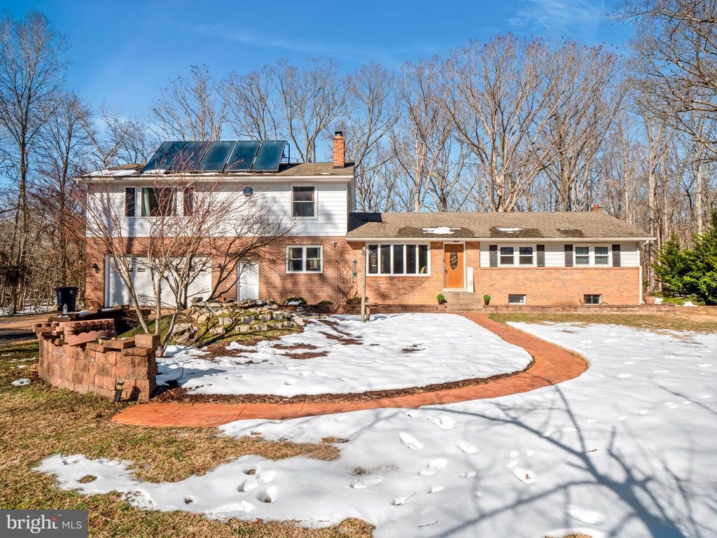 18495 Queen Anne Rd, Upper Marlboro, MD 20774