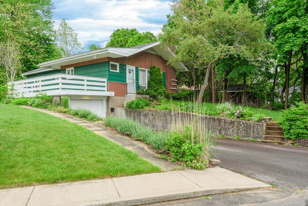 145 Hawthorne St, Manchester, CT 06042 Trulia