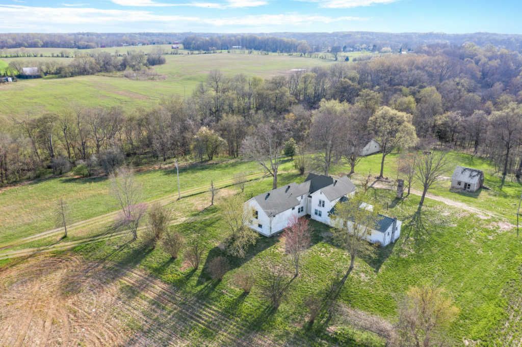 1242 N Stroudsville Rd, Adams, TN 37010 Trulia