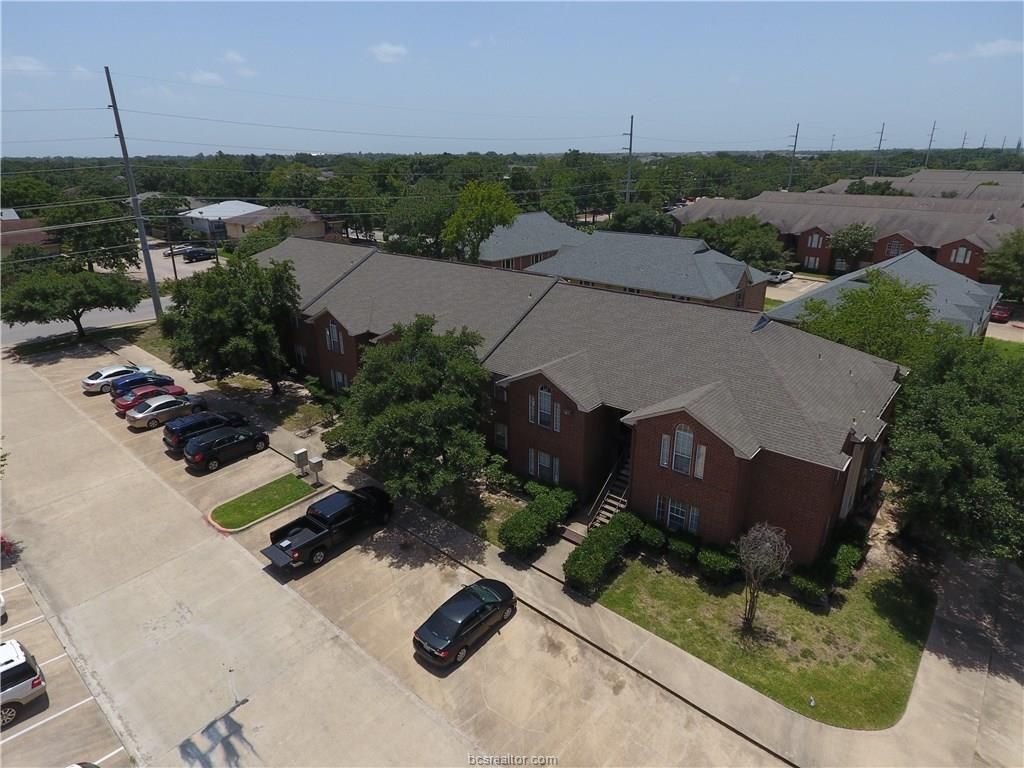 New Balcones Apartments College Station Texas for Living room