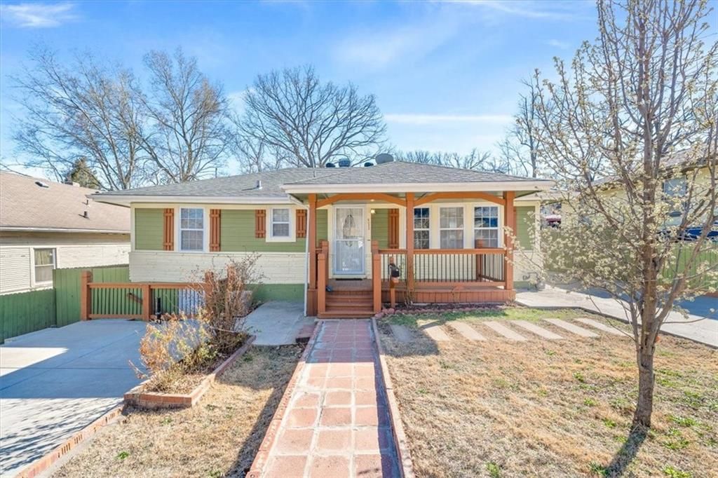 6023 E  12th Ter, Kansas City, MO 64126