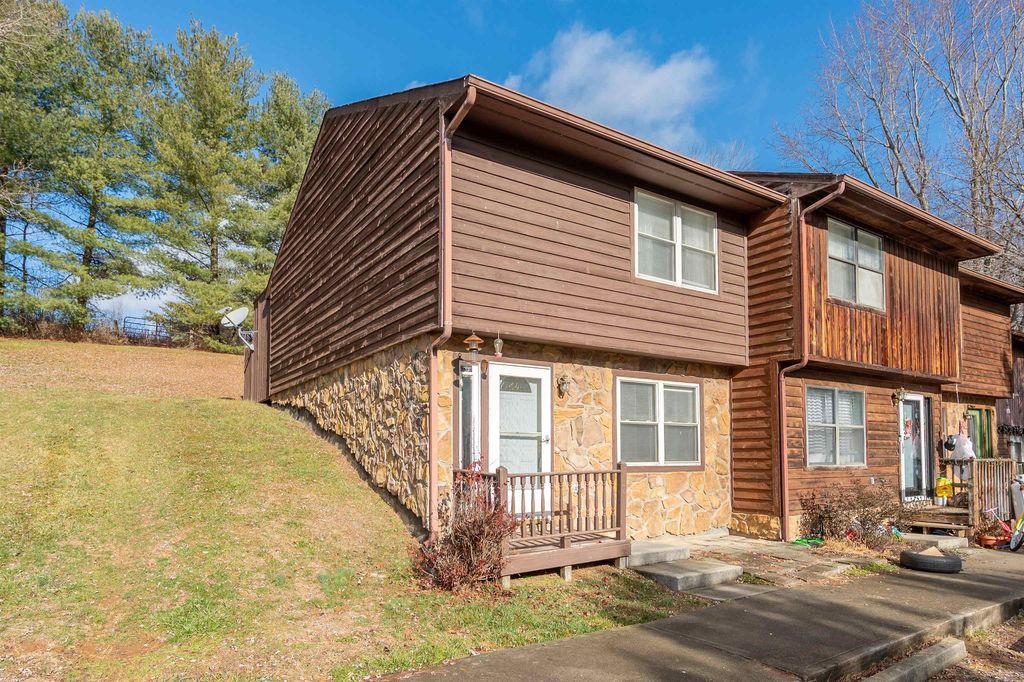 2590 Townhouse Dr SE, Christiansburg, VA 24073 MLS 419944 Trulia