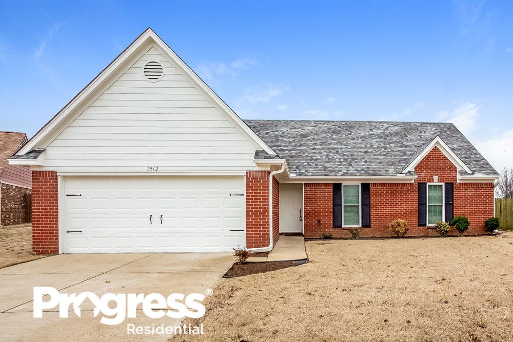 7912 Jane Ayre Dr, Southaven, MS 38671