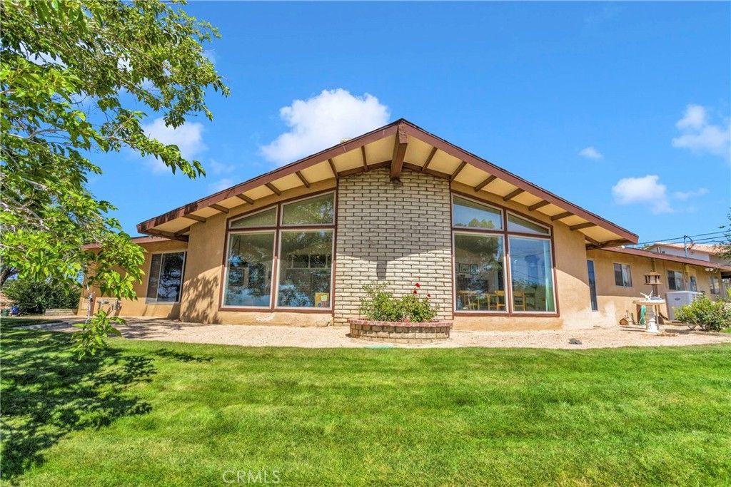 14975 Kinai Rd, Apple Valley, CA 92307 Trulia