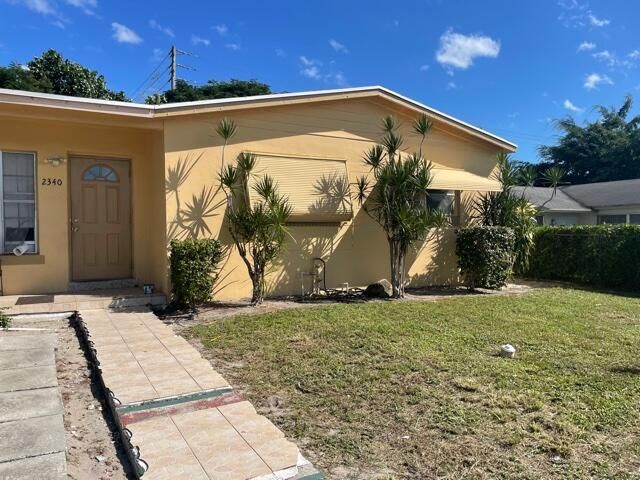 2340 Avenue M, Riviera Beach, FL 33404