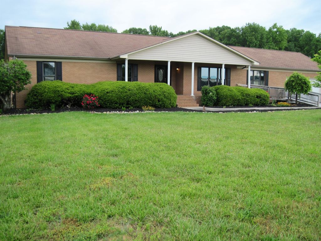 5216 Griffith Rd, Monroe, NC 28112