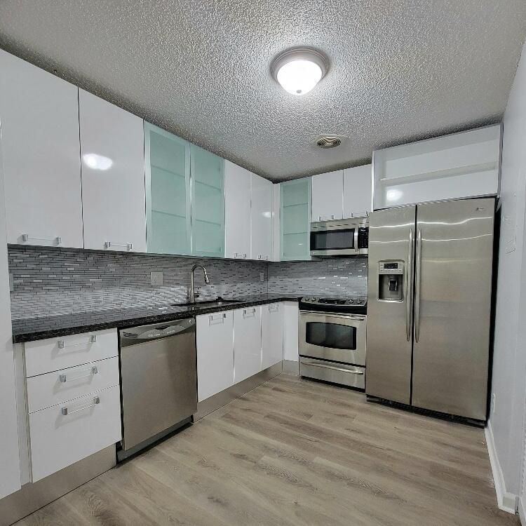 4762 Cherry Rd, West Palm Beach, FL 33417