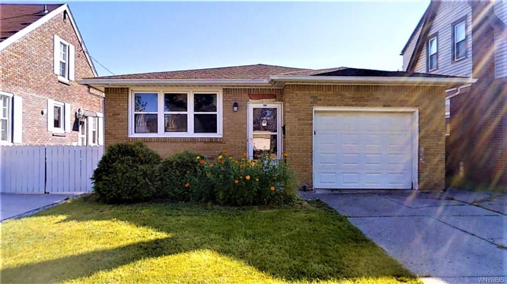 211 Grandview Ave, Buffalo, NY 14223
