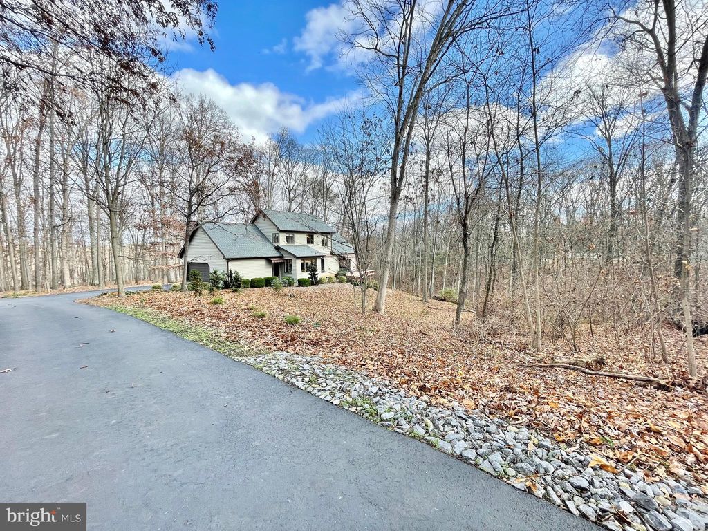 3953 W Weaver Rd, Greencastle, PA 17225 Trulia