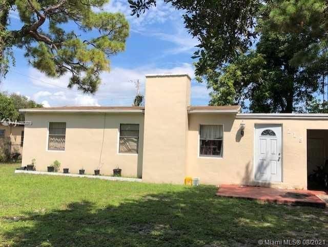 215 SW 21st Way, Fort Lauderdale, FL 33312