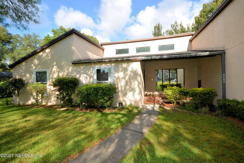 4206 Buck Point Rd, Jacksonville, FL 32210