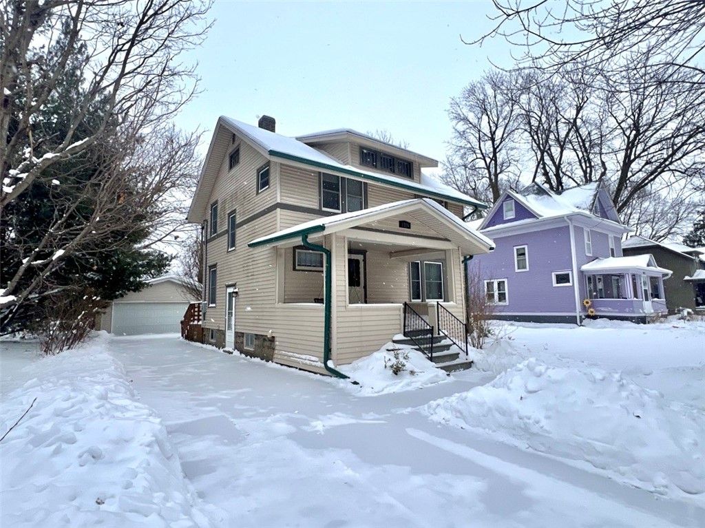 1120 Summer St, Grinnell, IA 50112 MLS 687921 Trulia