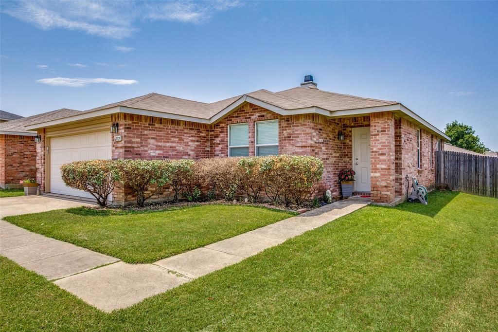 6112 Countess Ln, Denton, TX 76210