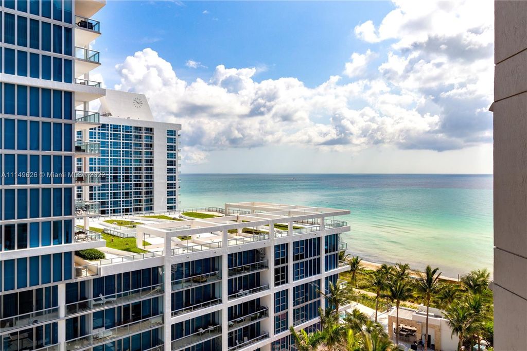 6767 Collins Ave #1101, Miami Beach, FL 33141