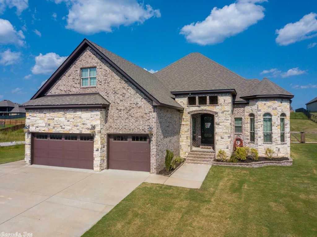 30 River Road Dr W, Mayflower, AR 4 Bed, 3 Bath SingleFamily Home